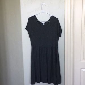 short sleeve gray dress